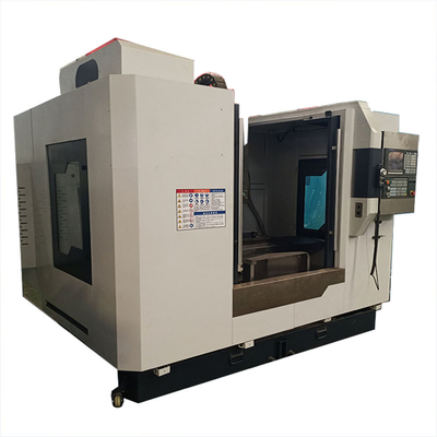 Funcionamiento moderno de torno del torno del CNC, el trabajar a máquina del CNC que sorprende